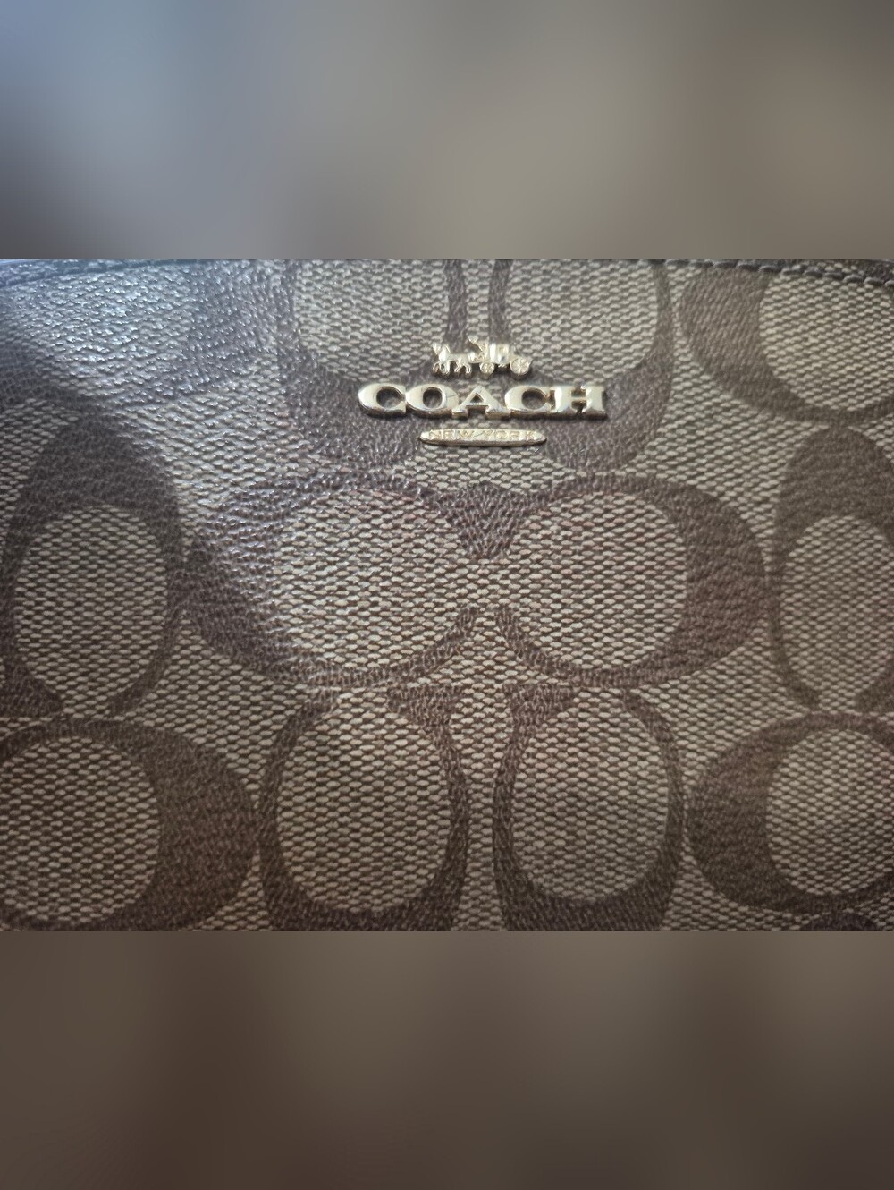 💥LIKE FOR 50% OFF! Coach Signature Wallet. Also Can Use as Wristlit! LIKE NEW! - Picture 14 of 15